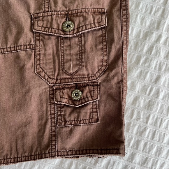 VTG Y2K Aeropostale Brown Cargo Bermuda Shorts, 5/6 - Picture 5 of 10